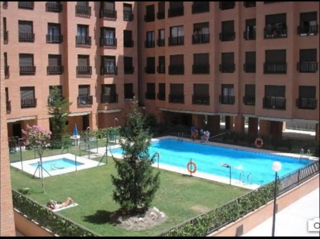 Samaniego Suite, Airport, Ifema Turistico Madri Exterior foto